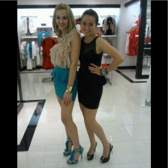 GoJane Peplum Mini Skirt in Dusty Emerald Size S - Picture 4 of 8